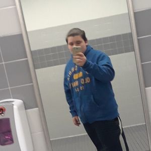 Meet your Posher, Quinton